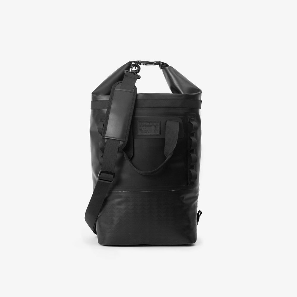 Black Wolf Dirt Bag - 25L